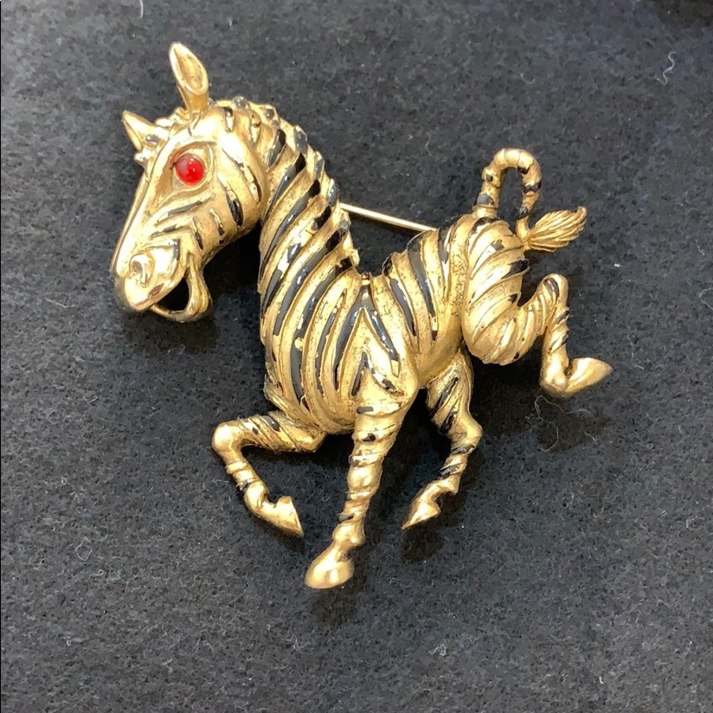 Vintage Signed Hattie Carnegie Zebra Brooch